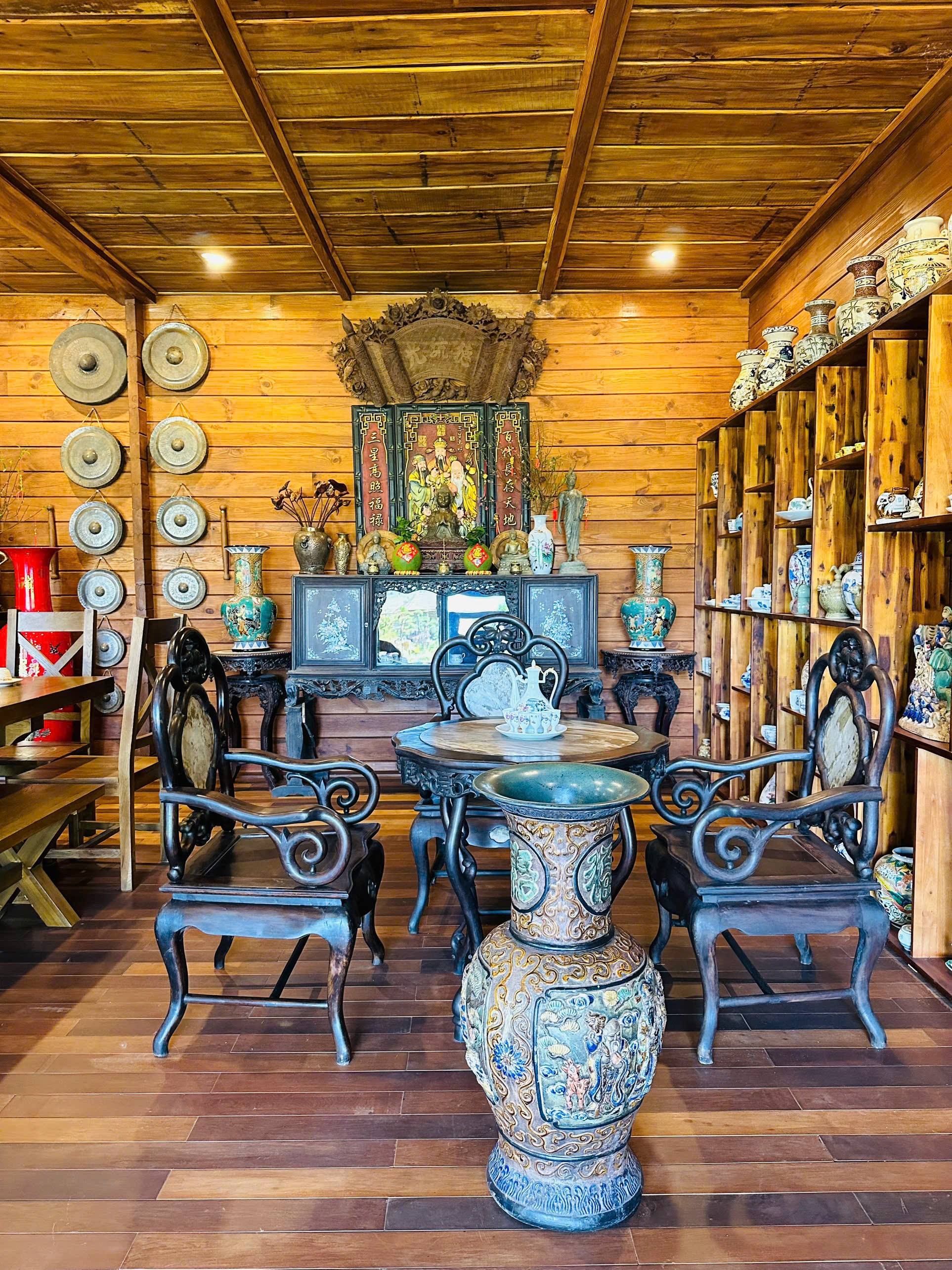 Nghệ sĩ Hoàng Mập đón năm mới tại cơ ngơi 10.000 m² ở vùng cao