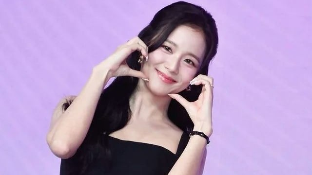 Jisoo sẽ chứng minh mình diễn xuất 'không tệ'?
