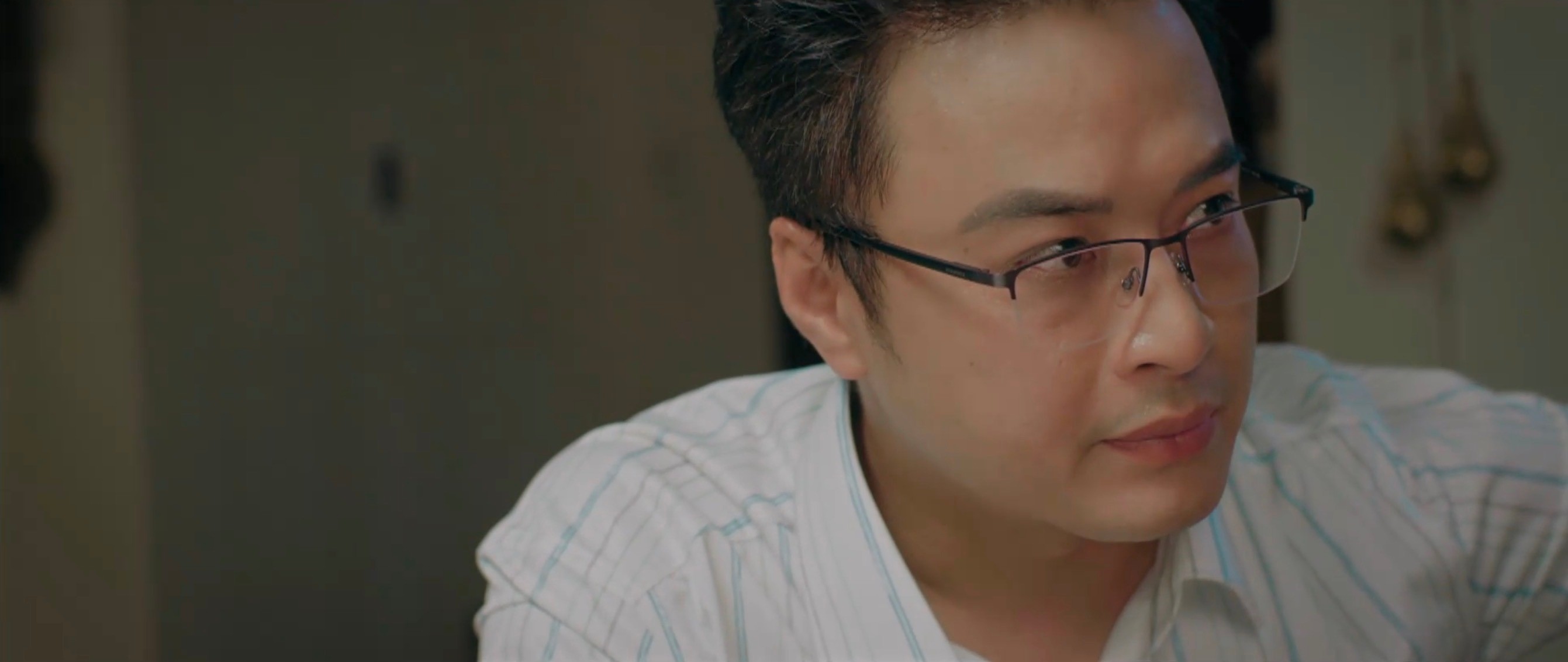 Khán giả tranh luận về vai diễn phản diện đánh dấu sự trở lại của Hồng Đăng