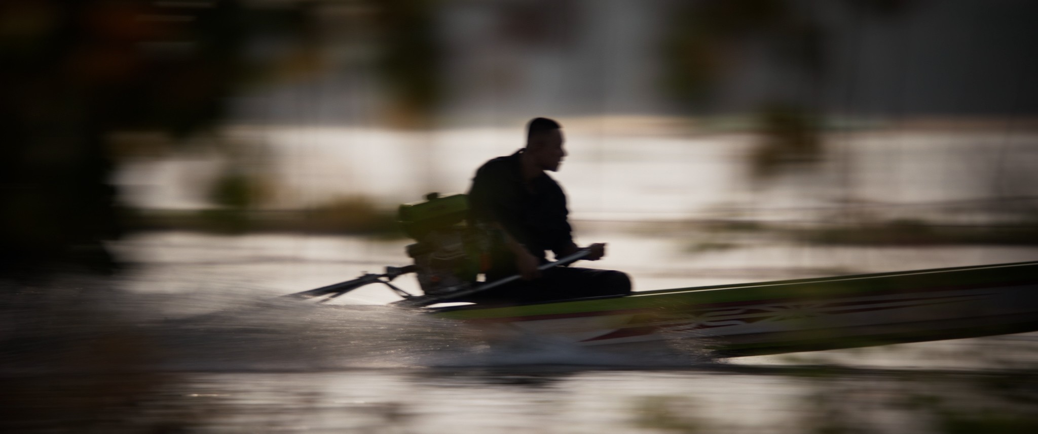 Mai Tài Phến một mình đối đầu cùng dàn phản diện siêu khủng