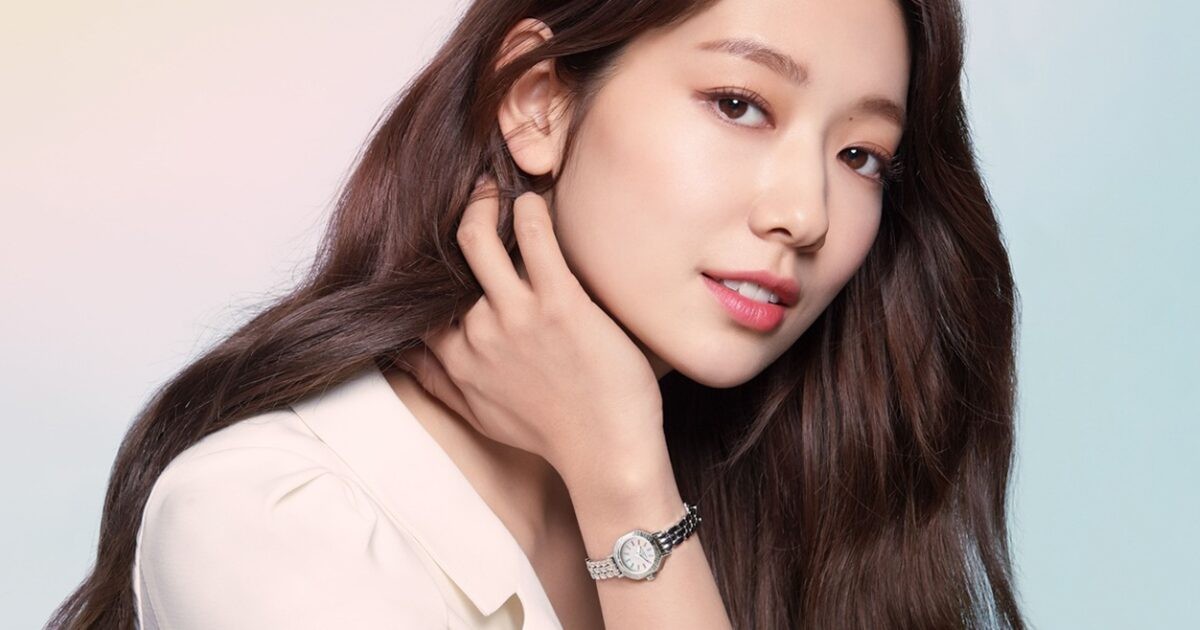Sau Kim Seon Ho, đến lượt Park Shin Hye bị nghi trốn thuế