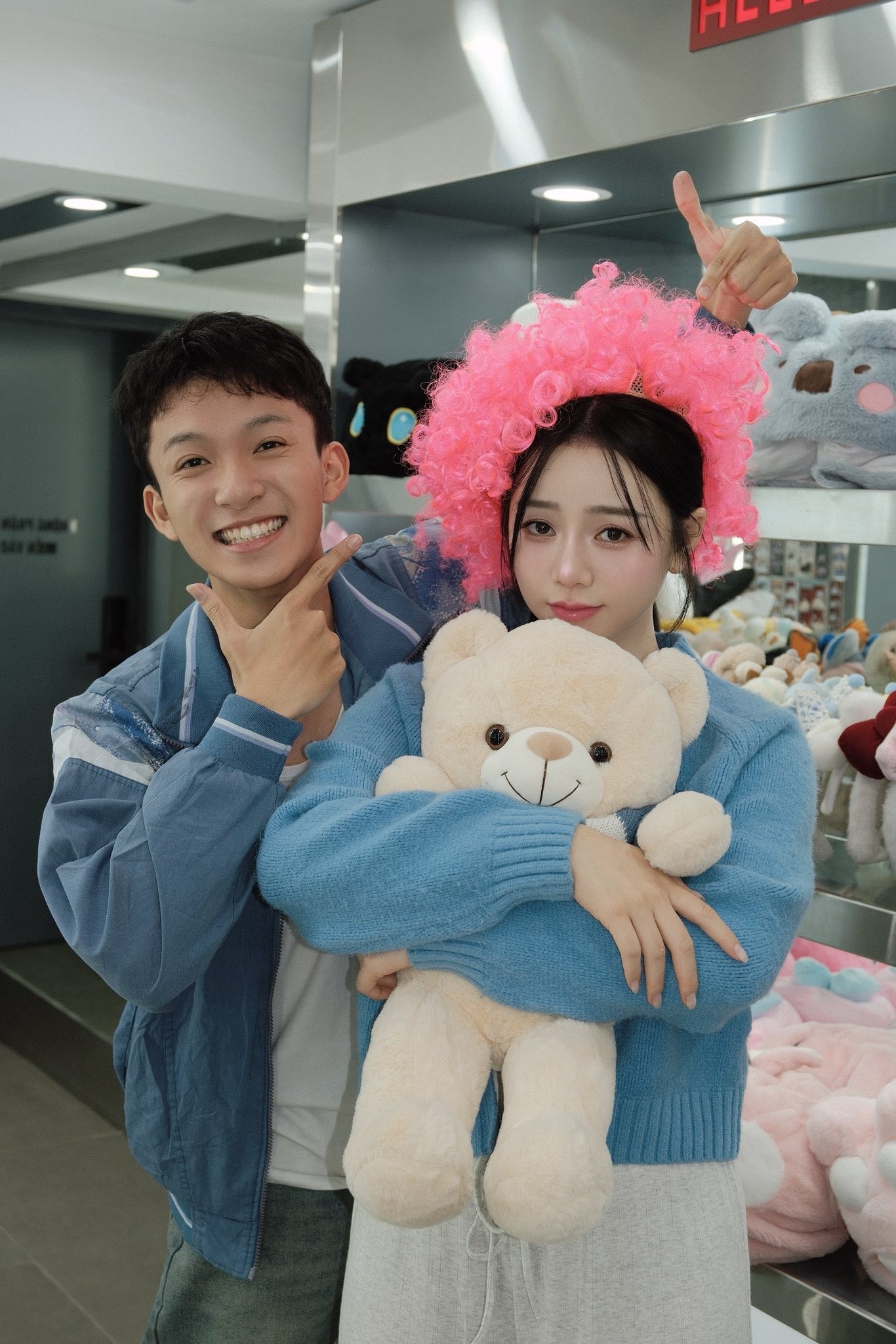 Hậu trường ấm áp của Quỳnh Kool cùng hai em trong dự án mới