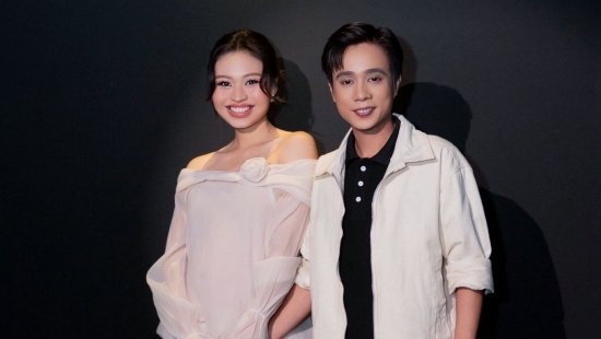 Tổ ấm của Lê Lộc và Tuấn Dũng chuẩn bị đón thiên thần nhỏ sau 5 năm gắn bó