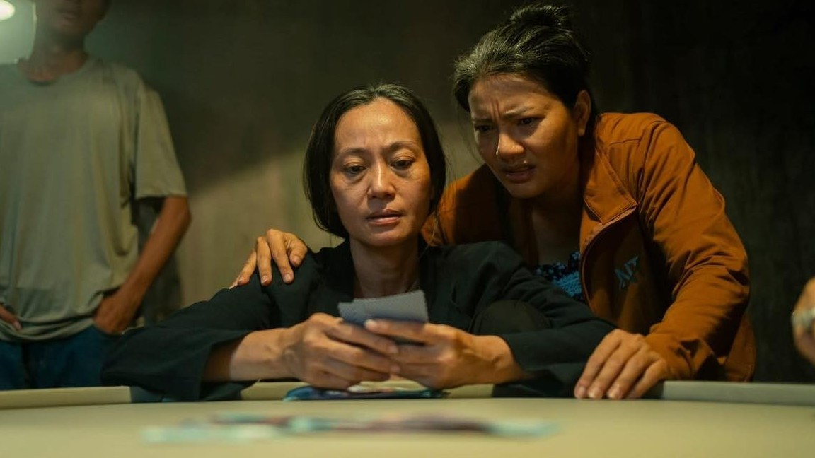 Nghệ sĩ Hạnh Thúy và chuyến đi thực tế tại Campuchia để hóa thân thành con bạc