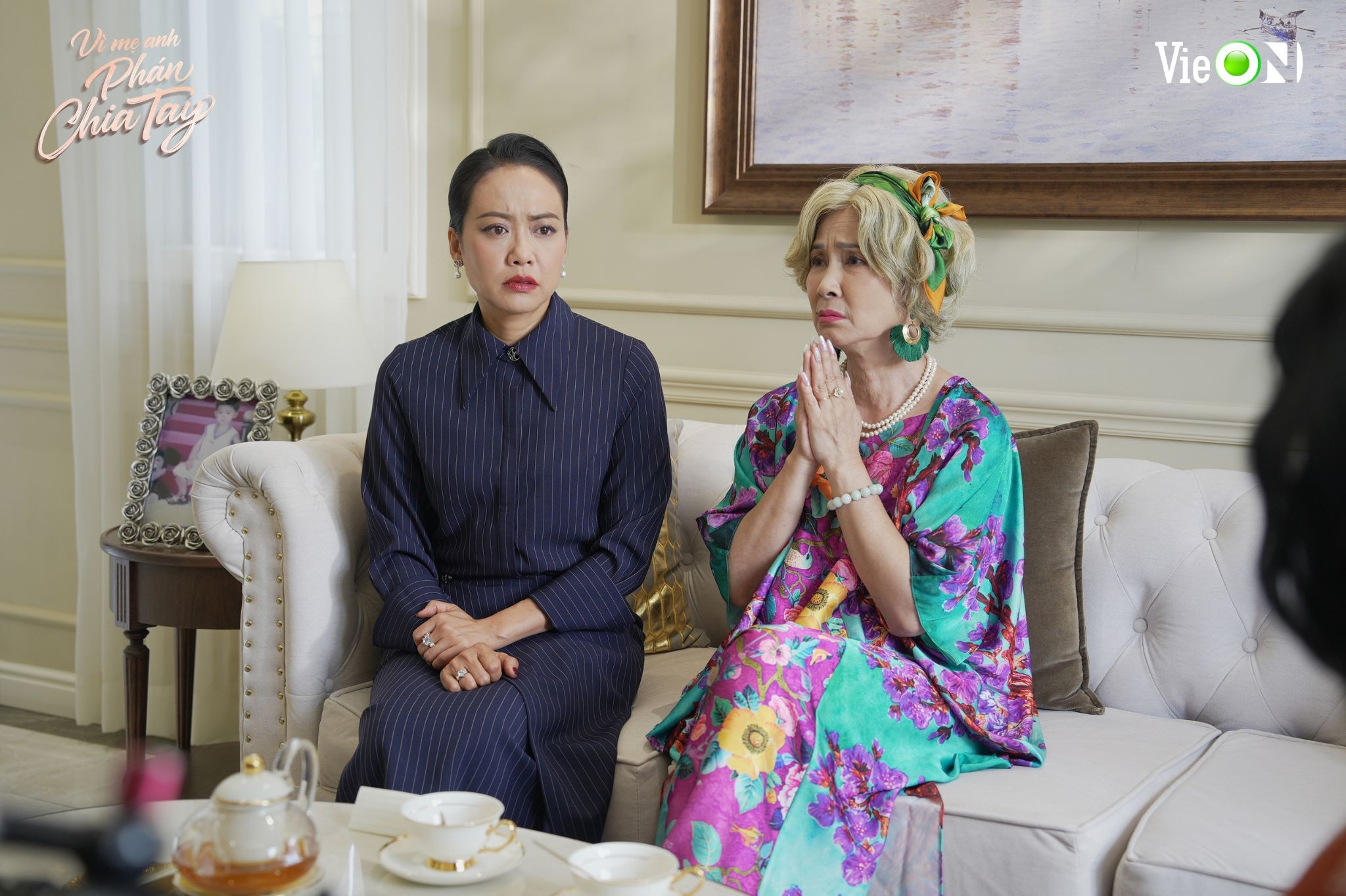 'Vì mẹ anh phán chia tay': Màn kết hợp giữa các ngôi sao phòng vé và dàn nghệ sĩ sân khấu kỳ cựu