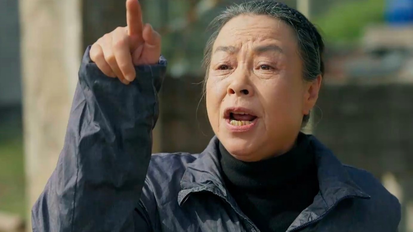 NSƯT Thanh Quý gây sốt với màn động thủ trong phim 'Không giới hạn'