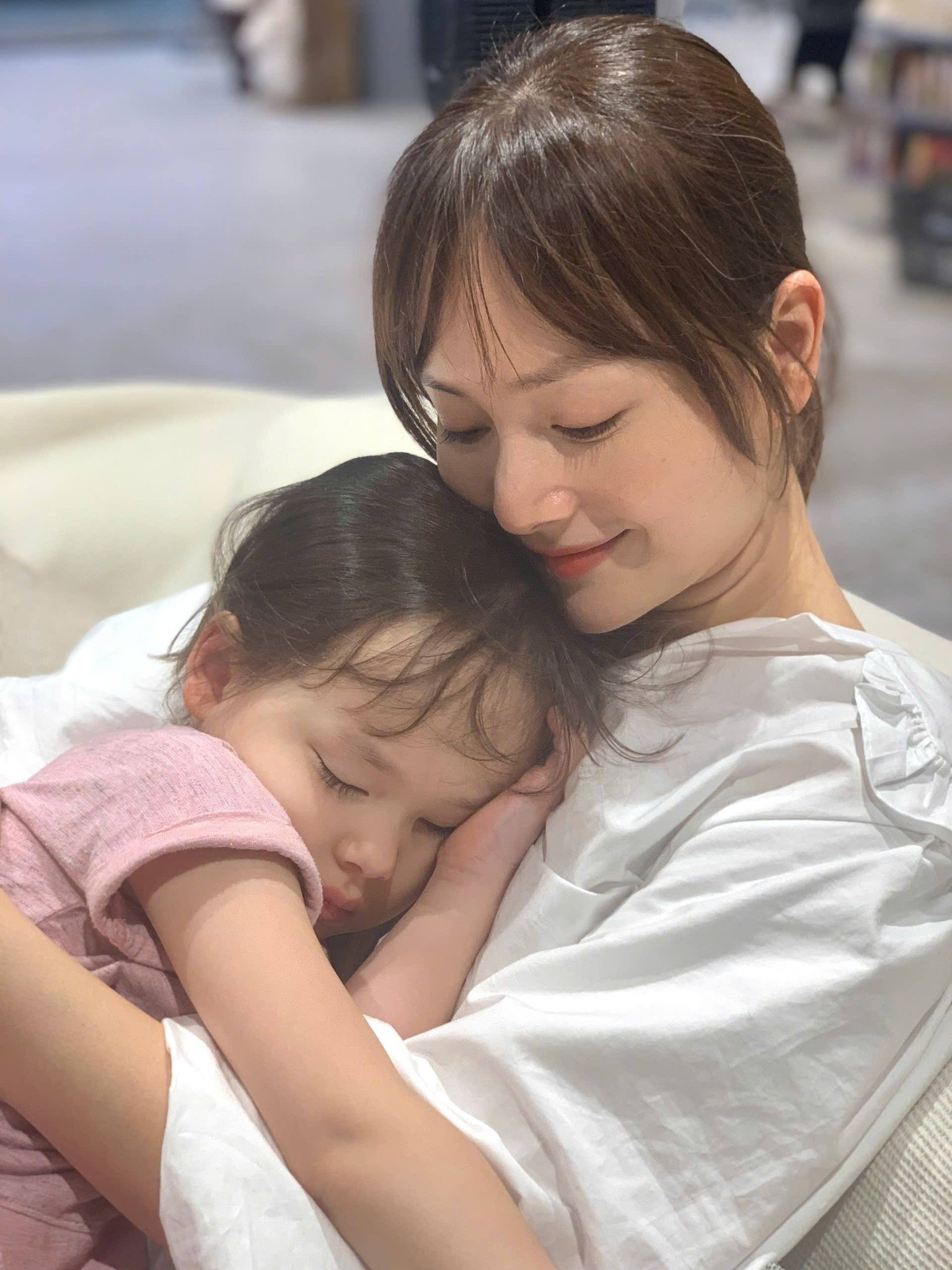 Lan Phương trải lòng về ngày sinh nhật đặc biệt và nguồn sức mạnh từ các con