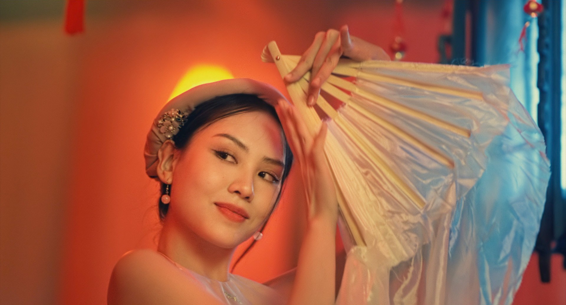 Sau 'Trạng Quỳnh', đạo diễn Đức Thịnh tiếp tục bùng nổ với hài dân gian 'Trùm Sò'