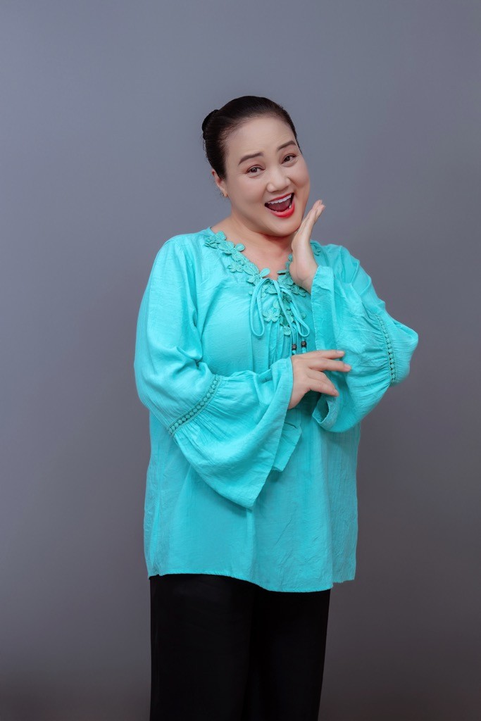 Nghệ sĩ Thanh Ngọc tiết lộ lời khuyên của chị hai Thanh Hằng và Ngân Quỳnh dành cho mình