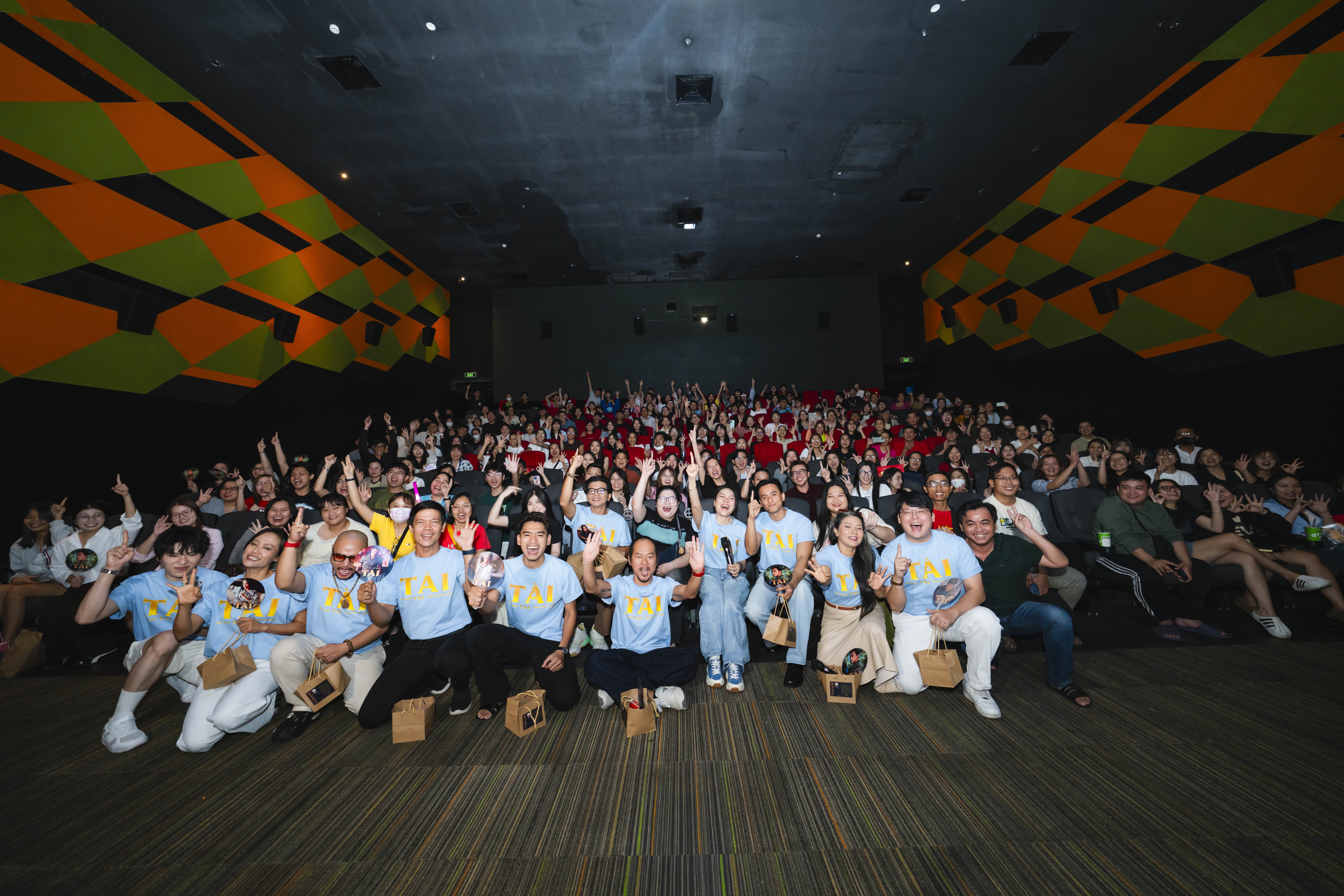 Món quà đặc biệt ngày Quốc tế phụ nữ từ Mỹ Tâm sau chuỗi cinetour phim 'Tài'