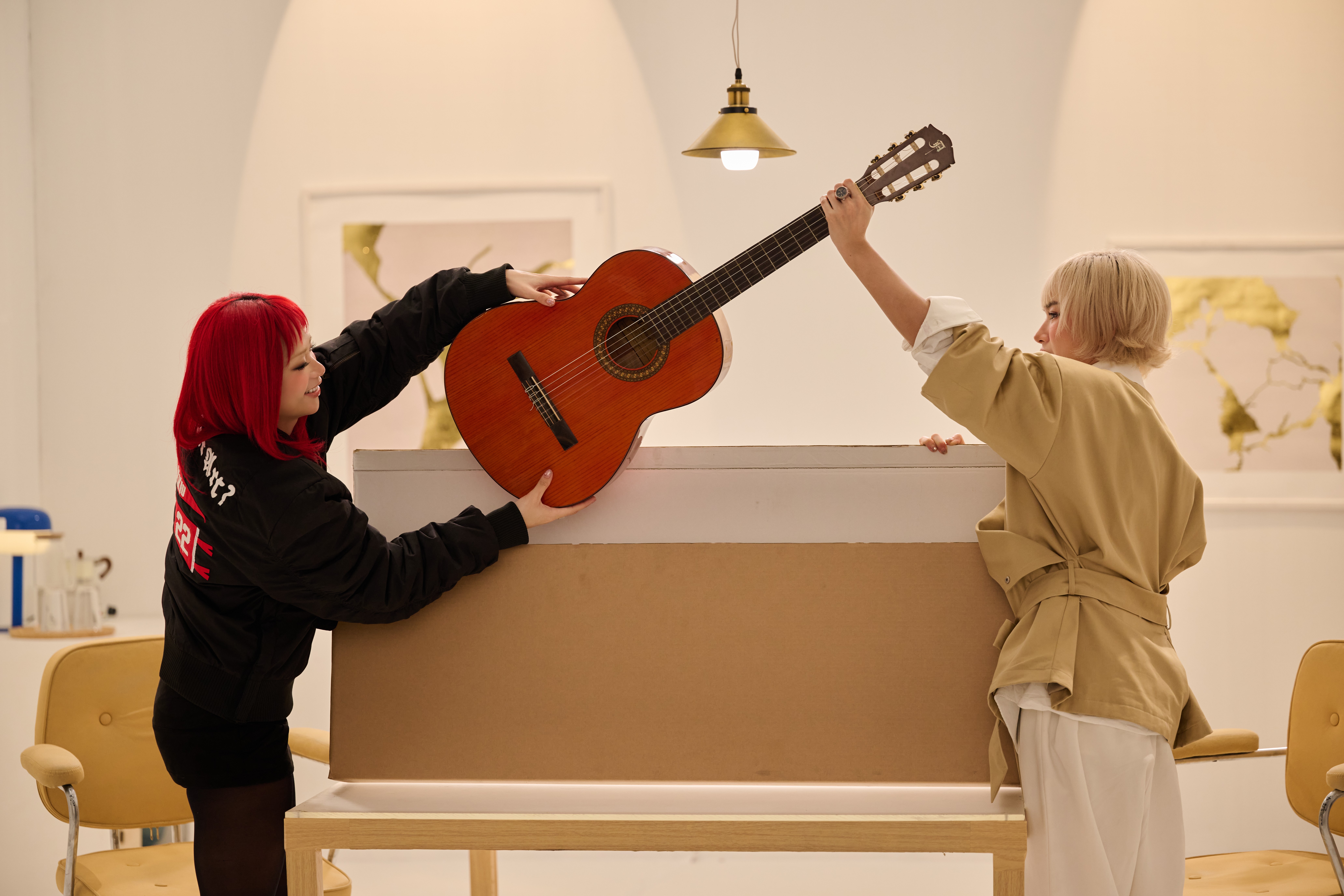 'Đụng độ': Châu Bùi trò chuyện cùng marzuz về trầm cảm và hành trình tìm lại âm nhạc