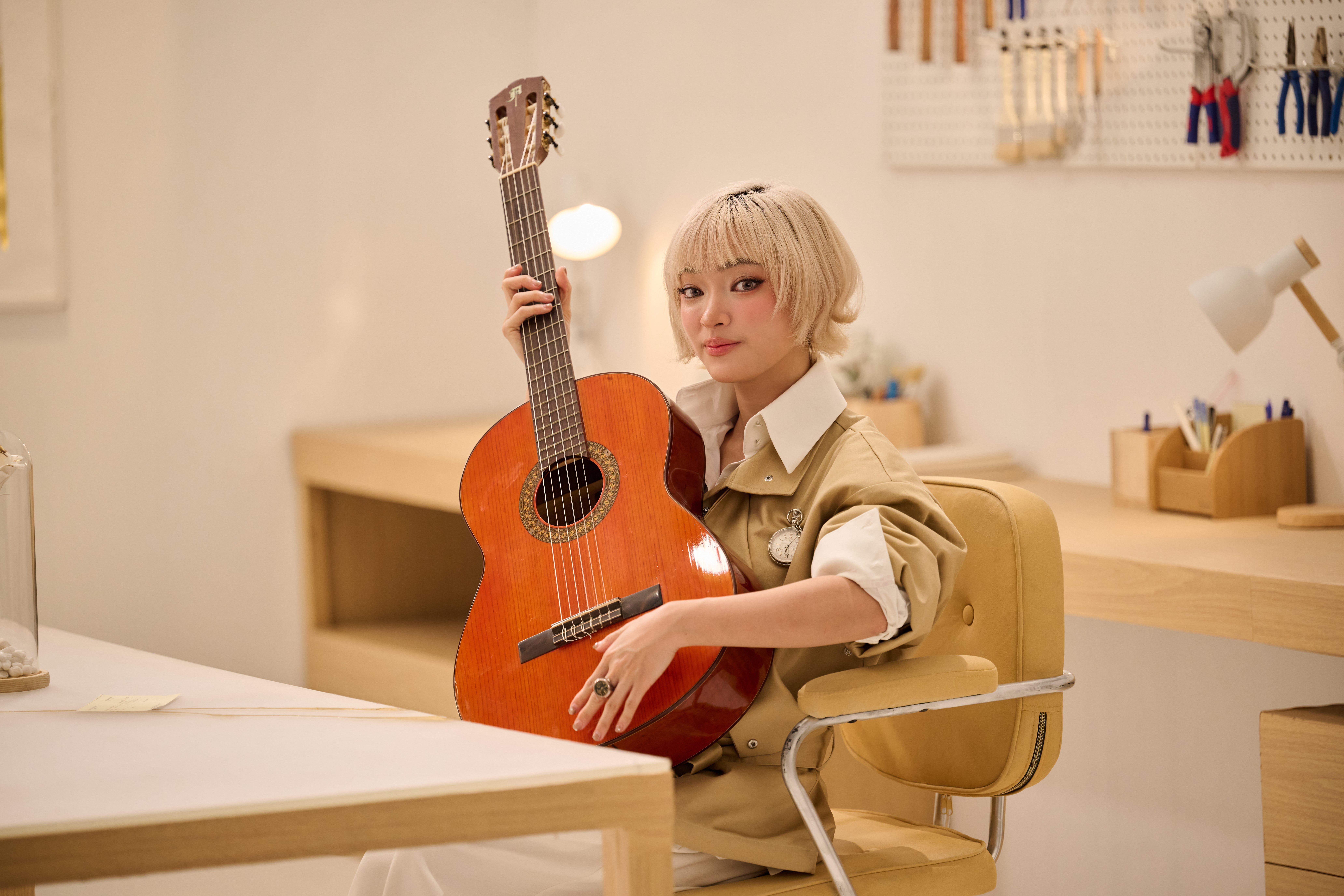 'Đụng độ': Châu Bùi trò chuyện cùng marzuz về trầm cảm và hành trình tìm lại âm nhạc