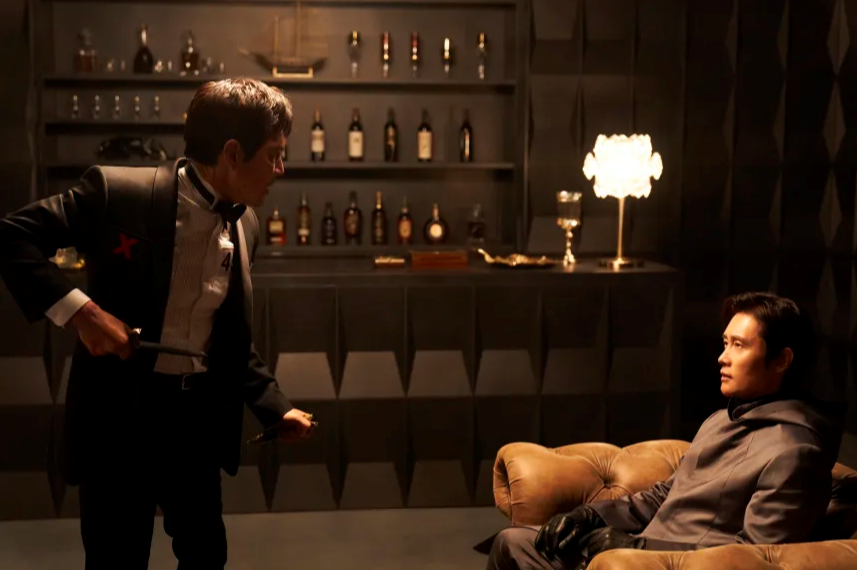 Lee Byung-hun, ngôi sao không mệt mỏi!