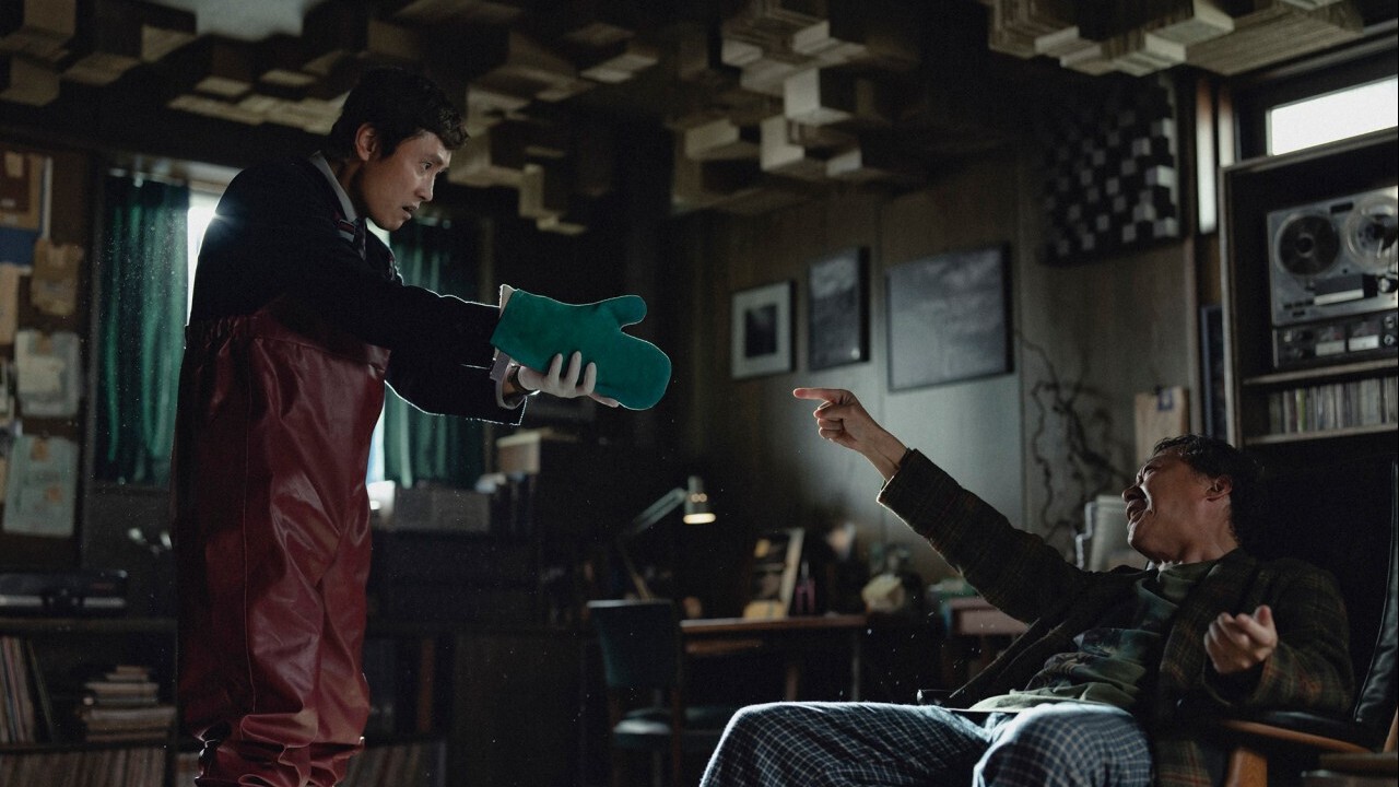 Lee Byung-hun, ngôi sao không mệt mỏi!