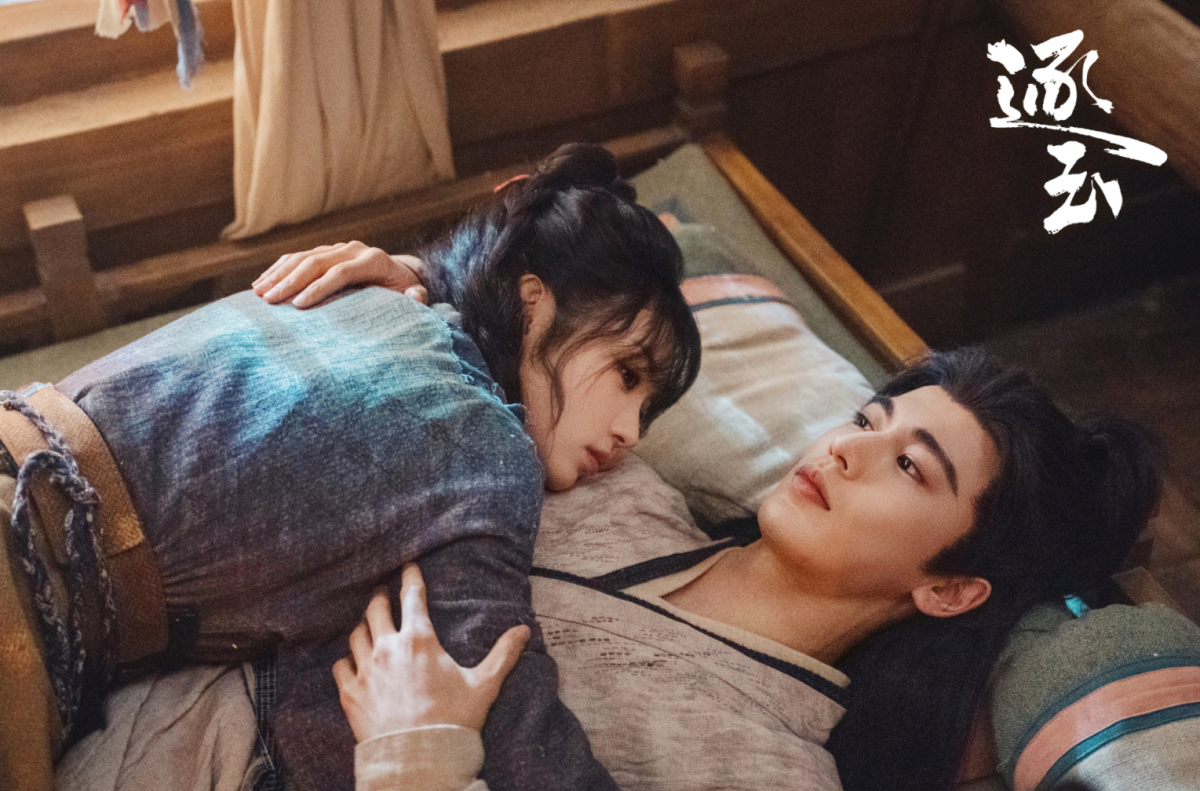 Trương Lăng Hách, Điền Hi Vi tạo ‘cơn sốt’ với ‘Trục Ngọc’, vượt qua nhiều ‘đối thủ’