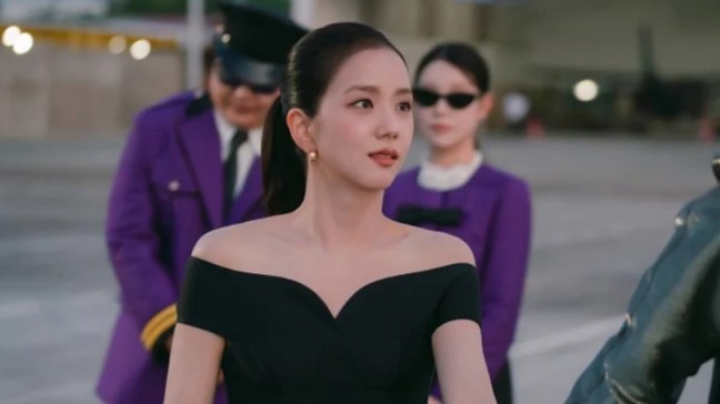 'Boyfriend on Demand' khuynh đảo màn ảnh nhỏ bất chấp diễn xuất của Jisoo