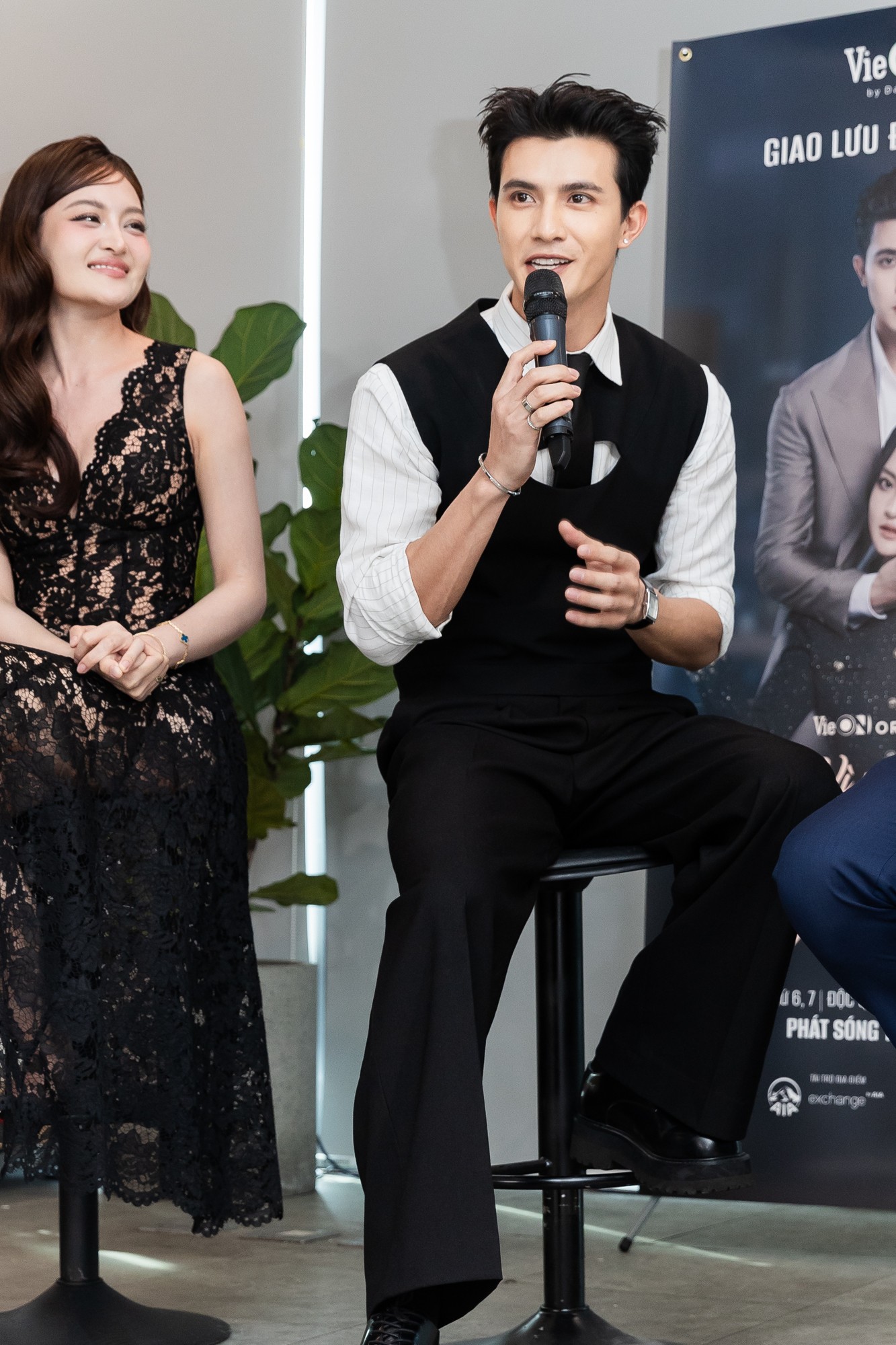 Võ Điền Gia Huy trở thành 'tổng tài' của Tam Triều Dâng trong 'Vì mẹ anh phán chia tay' sau khi từ chối dự án điện ảnh lớn