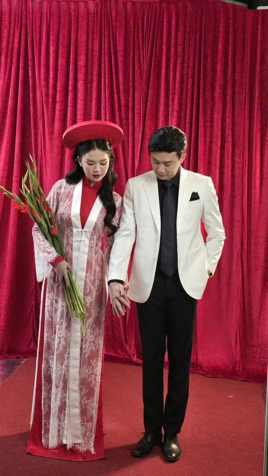 Quốc Trường gây bão mạng với bức ảnh cưới cùng Ngọc Trinh