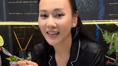 Phương Oanh gây chú ý khi tái xuất trong căn bếp gia đình sau thời gian vắng bóng