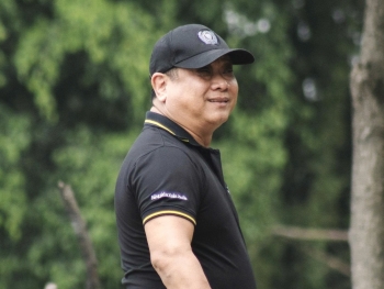 Đạo diễn Xuân Phước: Kỷ niệm chương và Bằng khen là động lực để chúng tôi tiếp tục 'cày cuốc' vì sự nghiệp phục vụ khán giả!