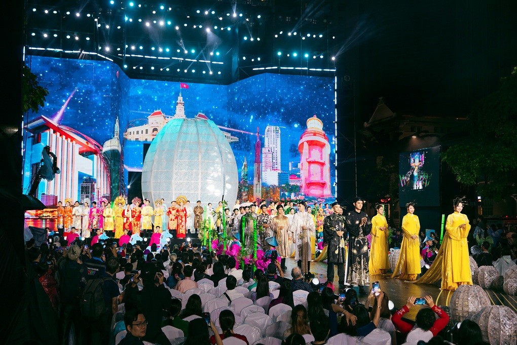 Một tuần hoạt động nổi bật: Hoa hậu, Á hậu hoàn vũ Việt Nam và 'Miss Cosmo' tham gia các hoạt động cộng đồng, lan tỏa giá trị tích cực đến với xã hội