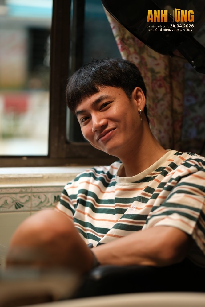 Vén màn hậu trường phim 'Anh Hùng': Ê-kip hé lộ danh tính 'anh hùng' thực sự, Thái Hòa nói 6 chữ không ai cãi được