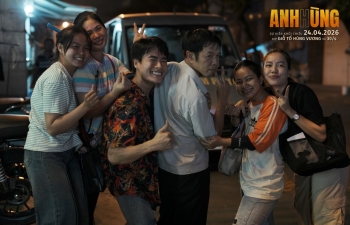 Vén màn hậu trường phim 'Anh Hùng': Ê-kip hé lộ danh tính 'anh hùng' thực sự, Thái Hòa nói 6 chữ không ai cãi được