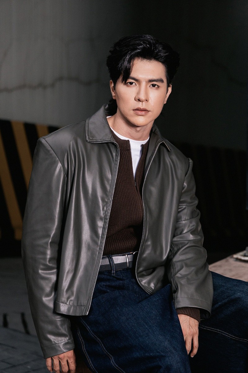 Steven Nguyễn: Nam thần 'gây bão' từ vai phản diện đẹp trai tới chính diện chuẩn người lính