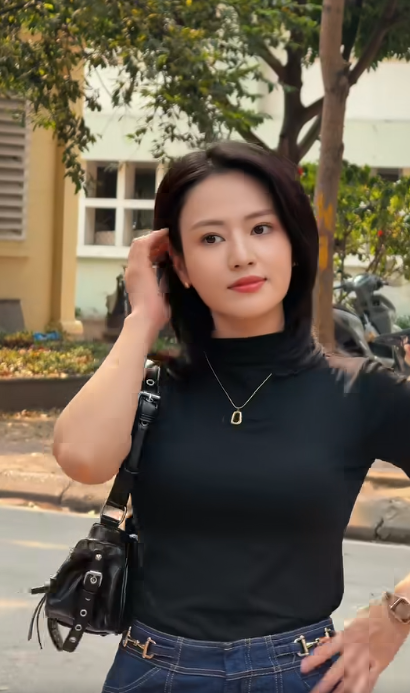 Việt Hoa gây sốt với diện mạo mới sau lễ đính hôn