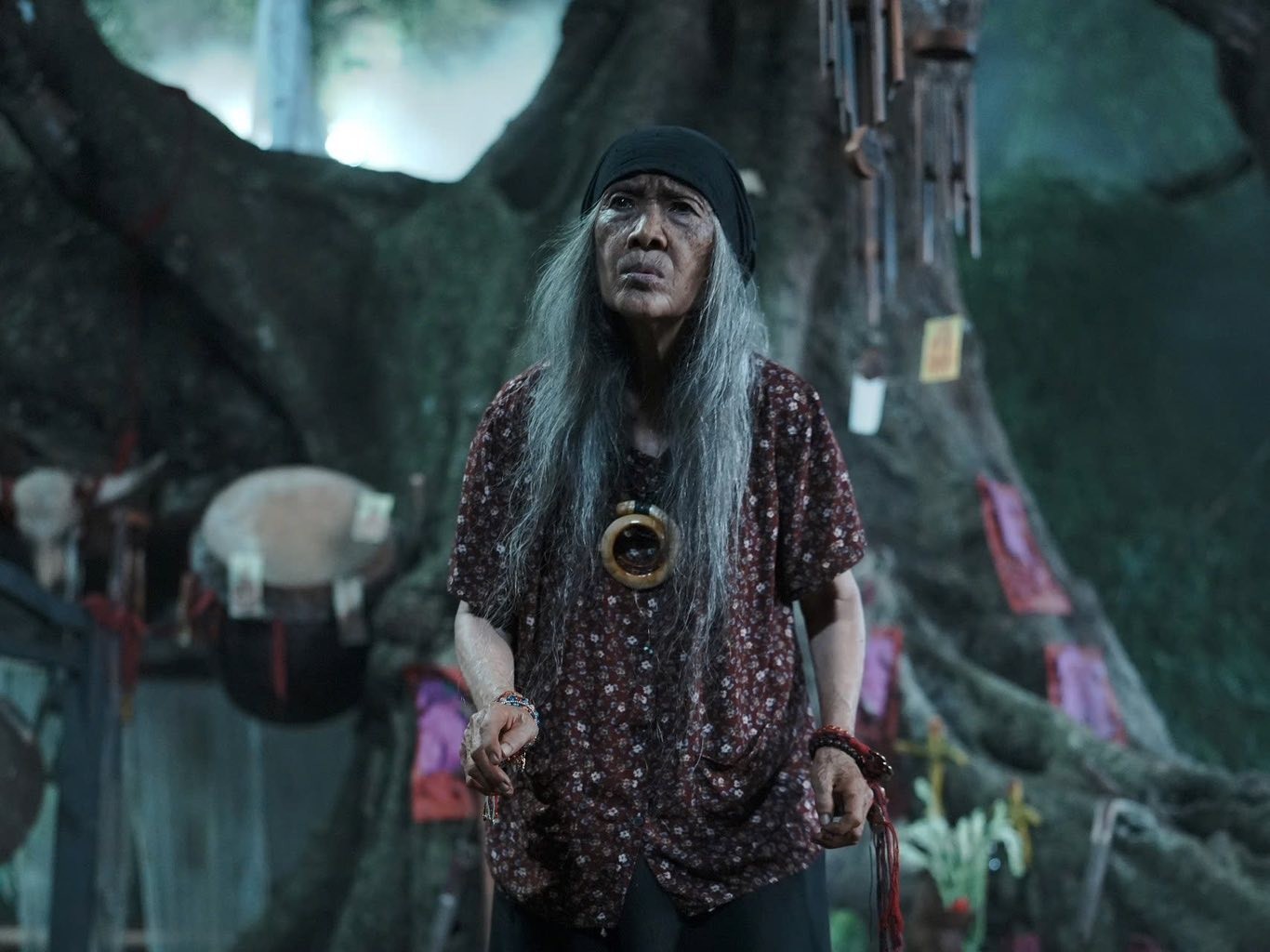 Dàn cast Bắc - Nam hội tụ, 'Quỷ nhập tràng 2' giữ Top 1 phòng vé chỉ sau 3 ngày, vượt mốc 40 tỷ