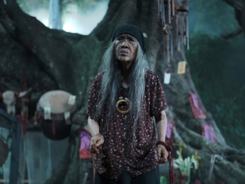 Dàn cast Bắc - Nam hội tụ, 'Quỷ nhập tràng 2' giữ Top 1 phòng vé chỉ sau 3 ngày, vượt mốc 40 tỷ