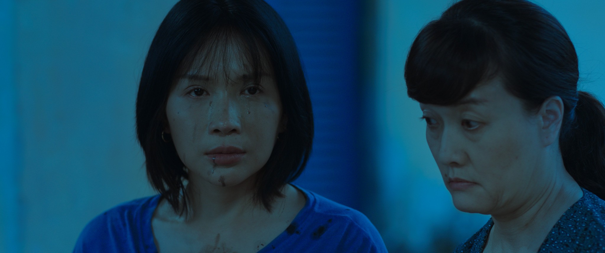 Dàn cast Bắc - Nam hội tụ, 'Quỷ nhập tràng 2' giữ Top 1 phòng vé chỉ sau 3 ngày, vượt mốc 40 tỷ