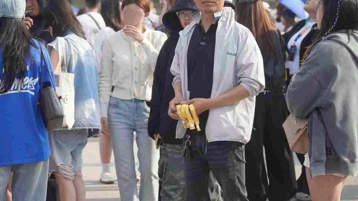 'Giải cứu' phe vé Anh trai say hi: Cú vả cực mạnh dành cho dân buôn ngay trước giờ G