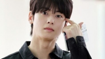Cha Eun Woo (ASTRO) có hoạt động đầu tiên kể từ khi trốn thuế