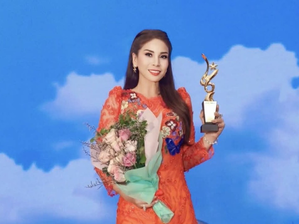 Lý Hương được vinh danh 'Trái tim nhân ái', sẵn sàng vì những hành trình thiện nguyện…