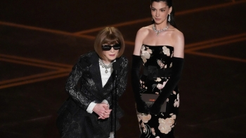 Những góc khuất 'đen tối' của thời trang qua lăng kính điện ảnh