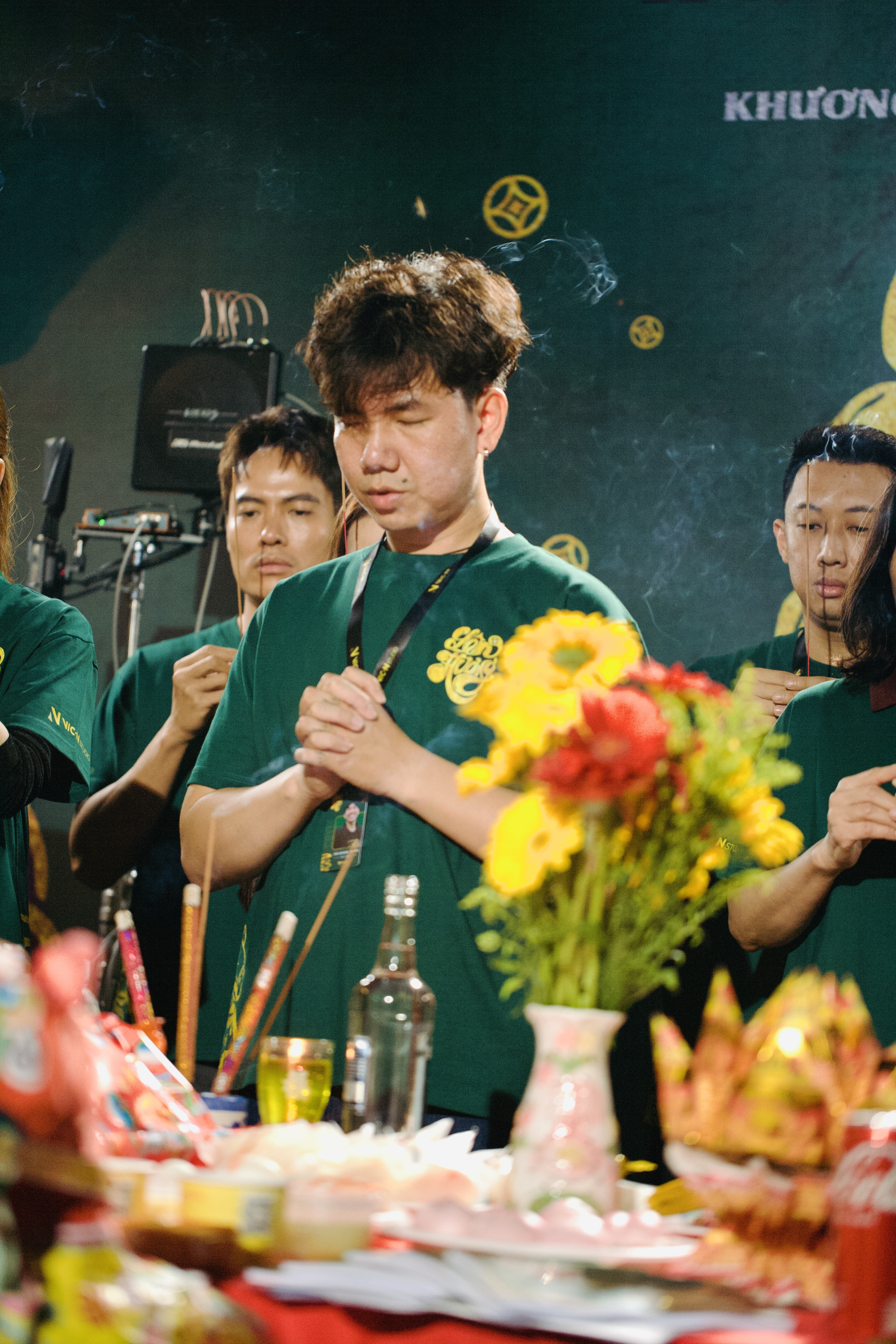 Đạo diễn Tấn Hoàng Thông: Cơ duyên gặp anh Khương Ngọc chính là bước ngoặt để 'Lên hương' thành hình