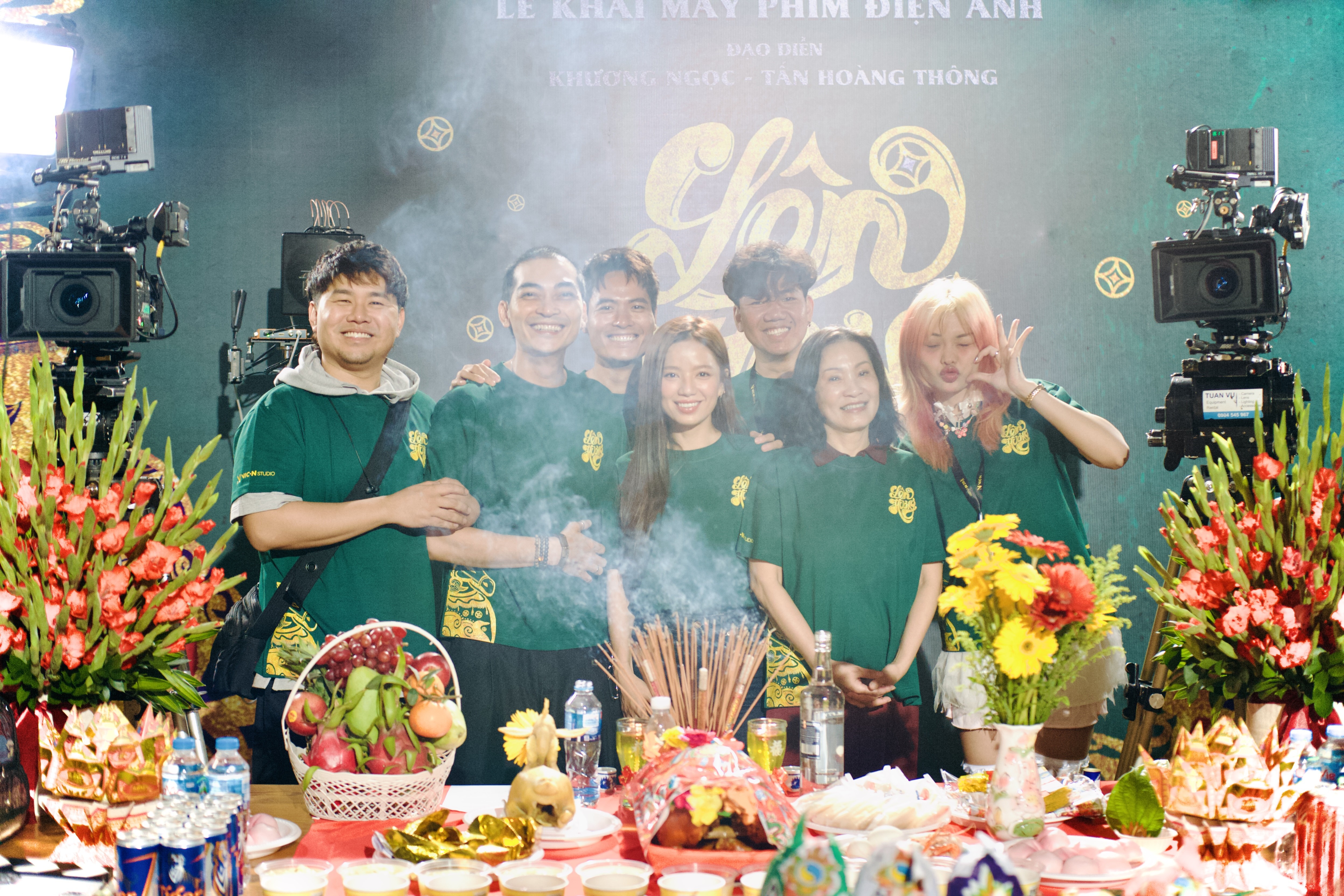 Đạo diễn Tấn Hoàng Thông: Cơ duyên gặp anh Khương Ngọc chính là bước ngoặt để 'Lên hương' thành hình