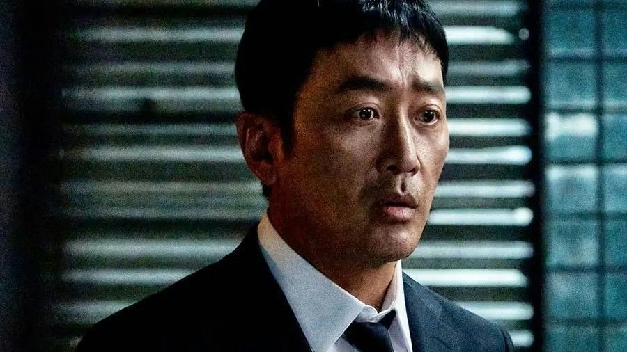 Ha Jung Woo trở lại bùng nổ sau 19 năm với 'Mad Concrete Dreams'