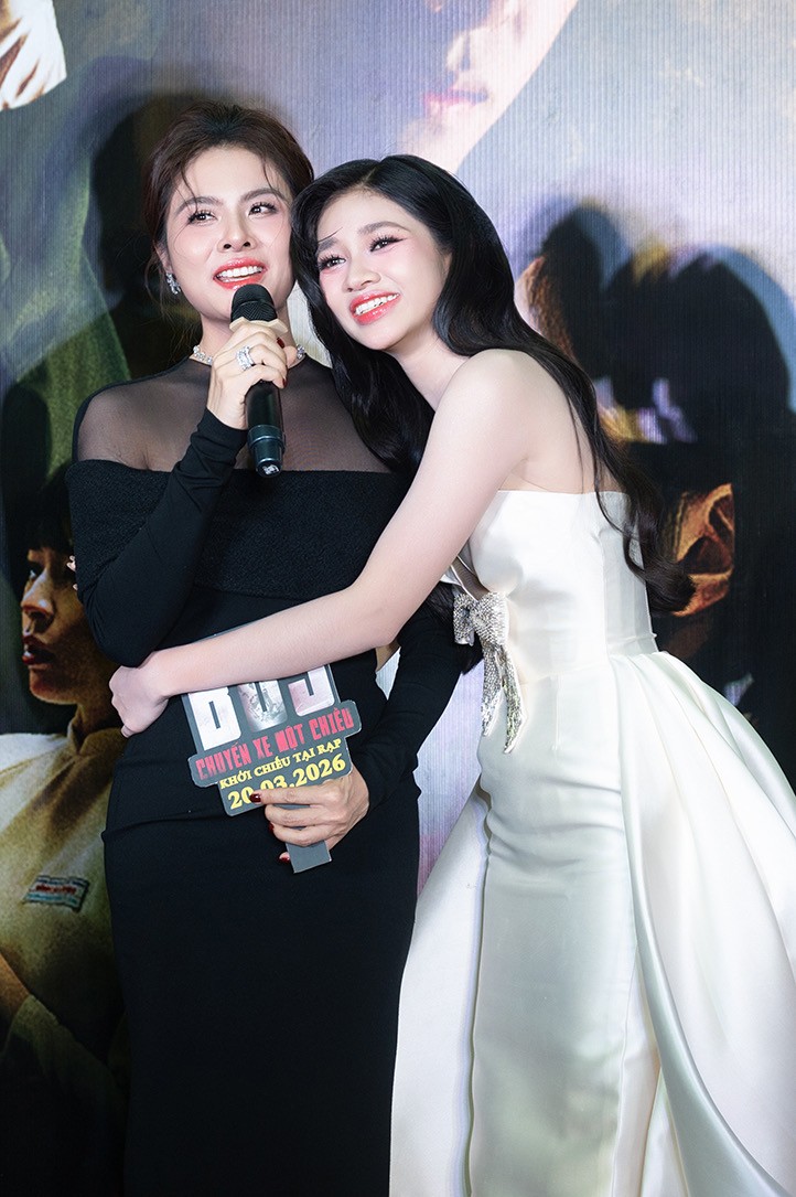 Á hậu Huỳnh Minh Kiên nói về chuyện casting 20 lần, cả vai diễn chỉ mặc một bộ đồ