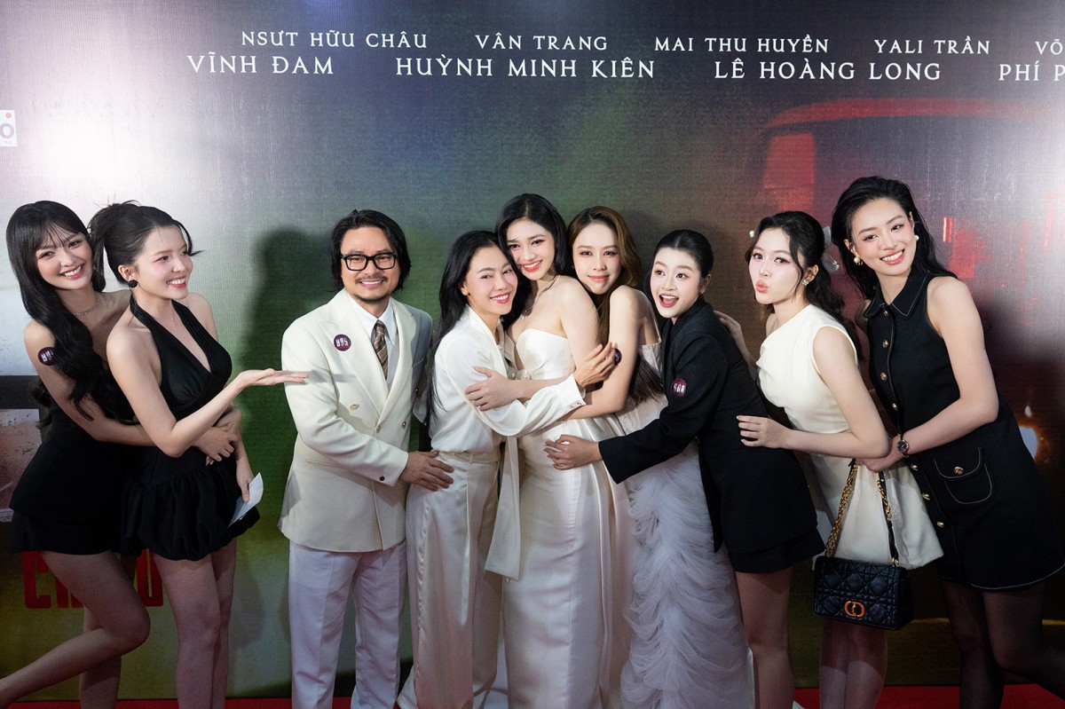 Á hậu Huỳnh Minh Kiên nói về chuyện casting 20 lần, cả vai diễn chỉ mặc một bộ đồ