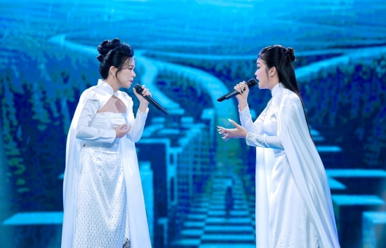 'Tỏa sáng sao đôi 2026': Đoan Trang gọi Trân Oanh - Thủy Tiên là chiến thần, Lâm Vũ ngớ ngẩn trước vẻ đẹp của cặp sao nữ