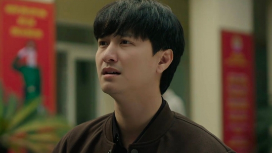 Vì sao nhân vật Quân bị coi là nam chính thiếu chín chắn trong phim 'Bước chân vào đời'