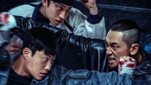 Sức hút 'khủng' của 'Bloodhounds 2': Đứng đầu bảng xếp hạng từ trước khi ra mắt