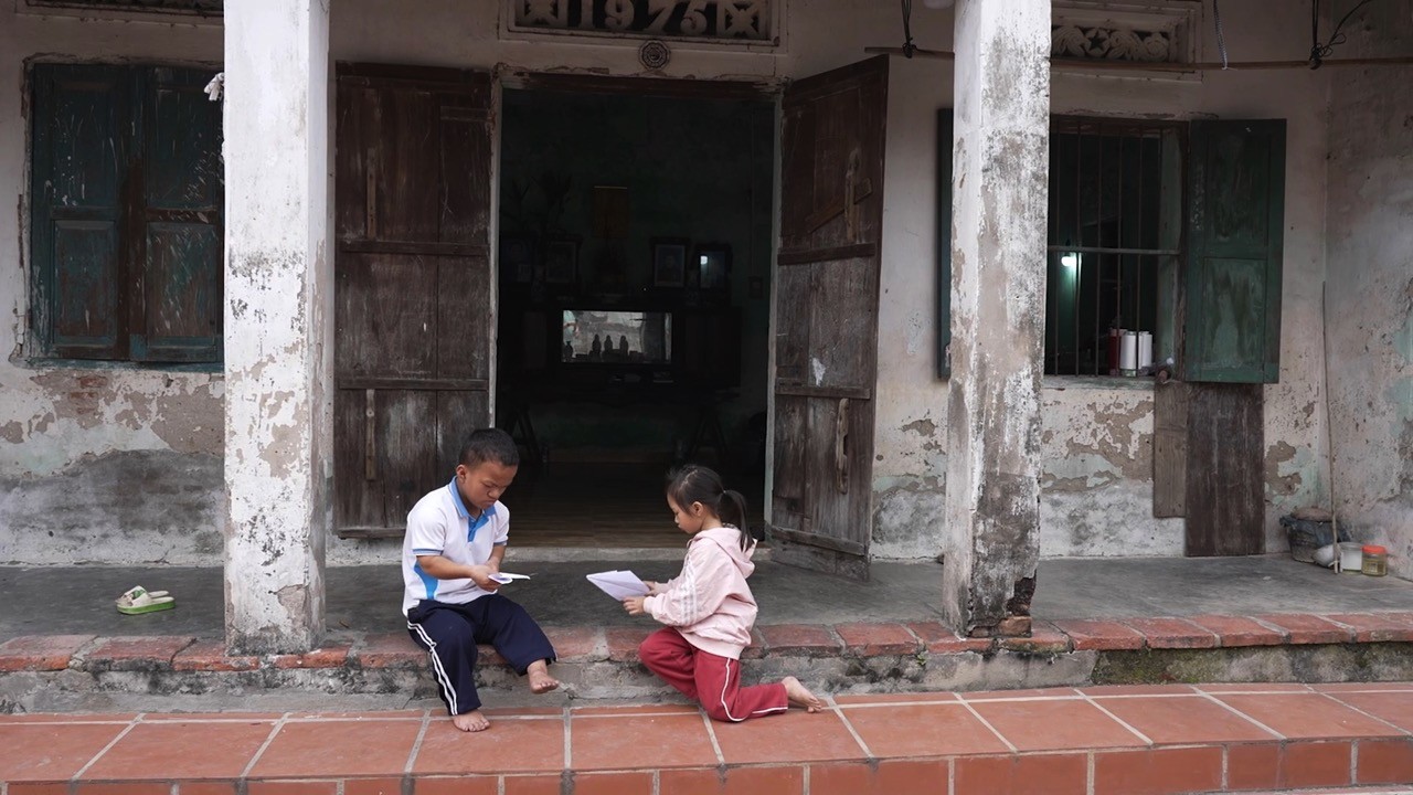 'Mái ấm gia đình Việt': Những em nhỏ sớm trưởng thành vì hoàn cảnh khó khăn khiến Minh Dự, Đỗ Thị Hà đau lòng