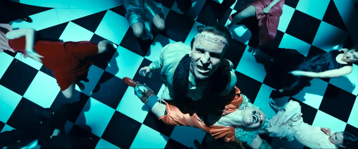 Màn hóa thân xuất thần của nữ diễn viên vừa thắng giải Oscar - Jessie Buckley trong bom tấn mới của nhà Warner Bros.