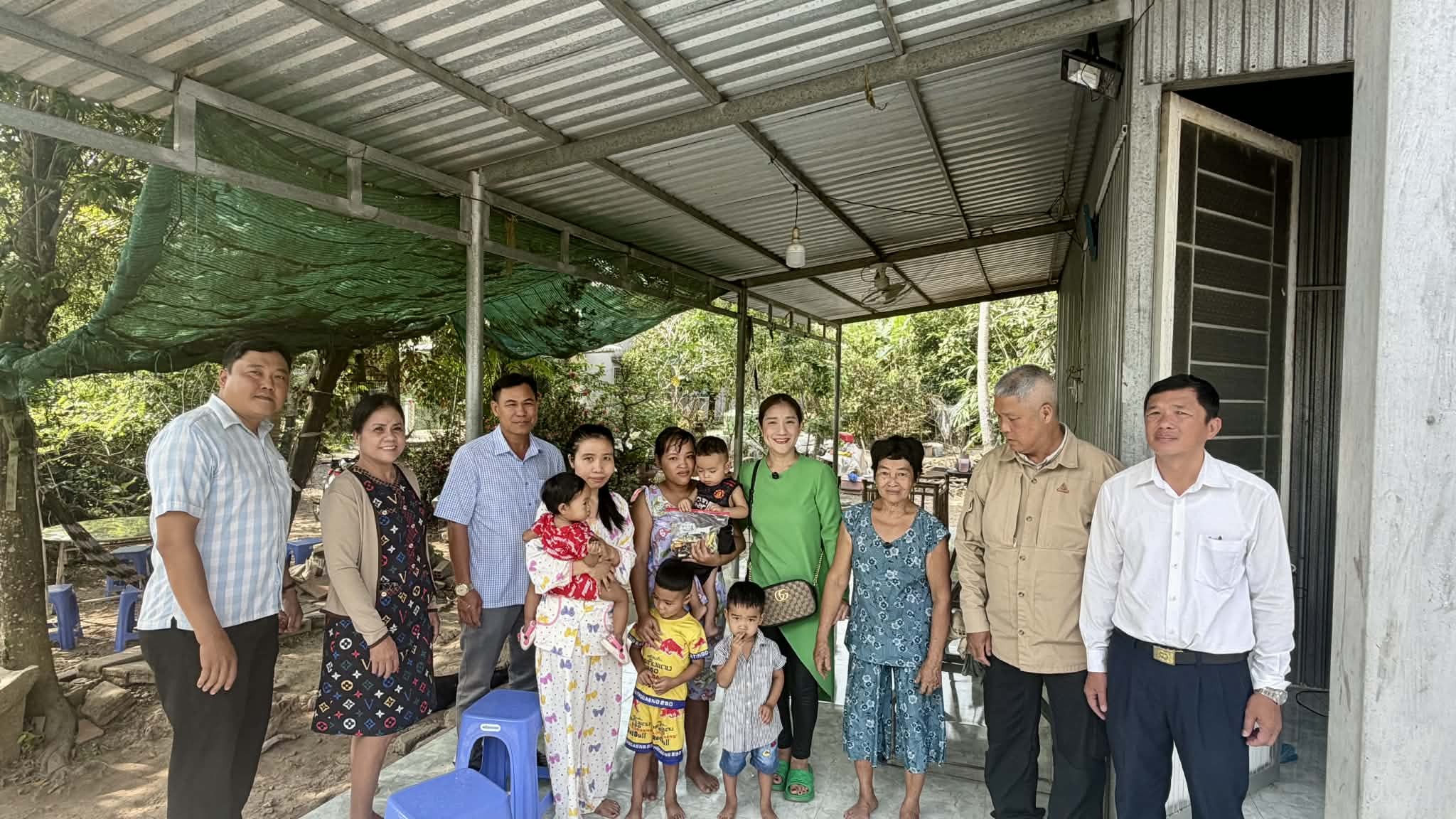 Cát Tường miệt mài 'truyền cảm hứng' vì cộng đồng, vì xã hội…