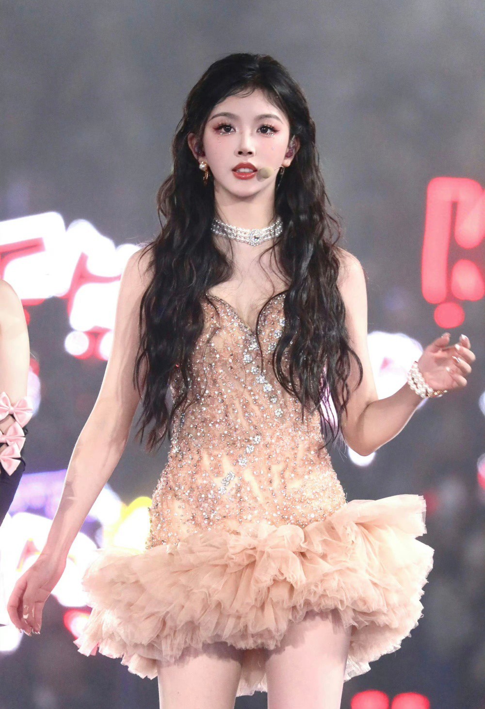 Khổng Tuyết Nhi bứt phá với vai diễn trong ‘Trục Ngọc’