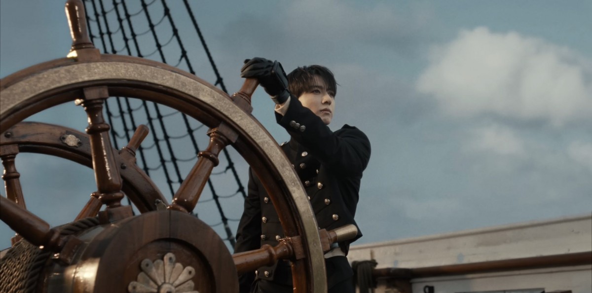 BTS thống trị các bảng xếp hạng âm nhạc ngay sau khi trở lại