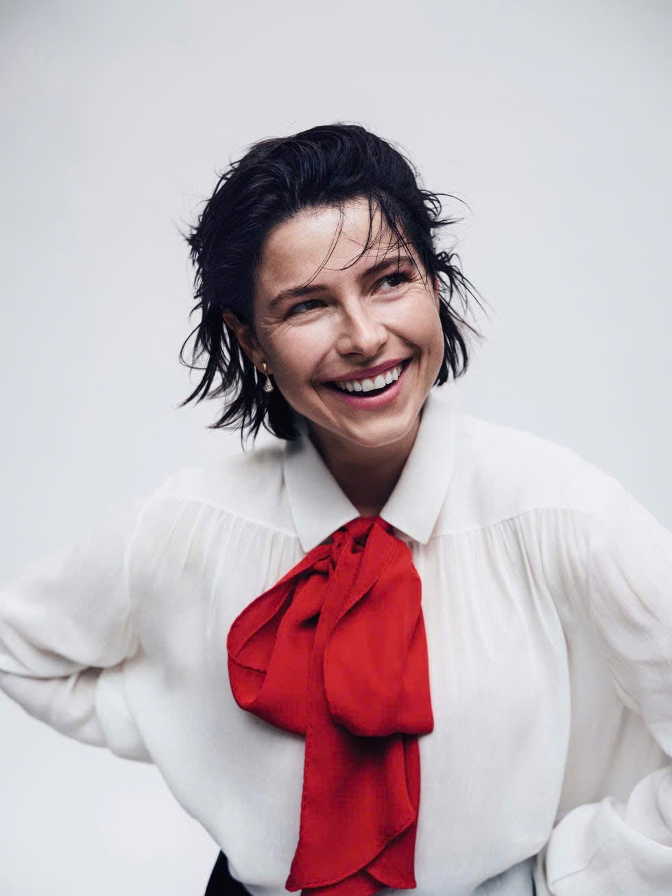 Từ 'viên ngọc ẩn' đến chủ nhân Oscar: Jessie Buckley viết lại số phận